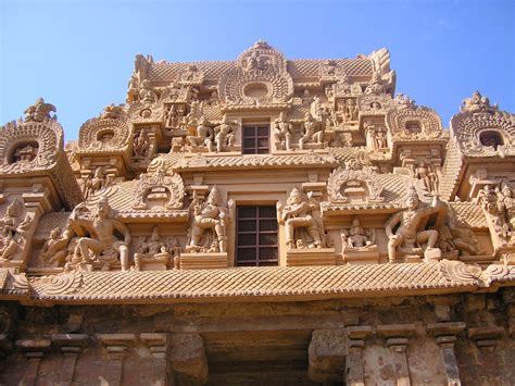 Chola Temples i Thanjavur! Upplev En Historisk Resa Genom Dravidiska Konst and Arkitektur